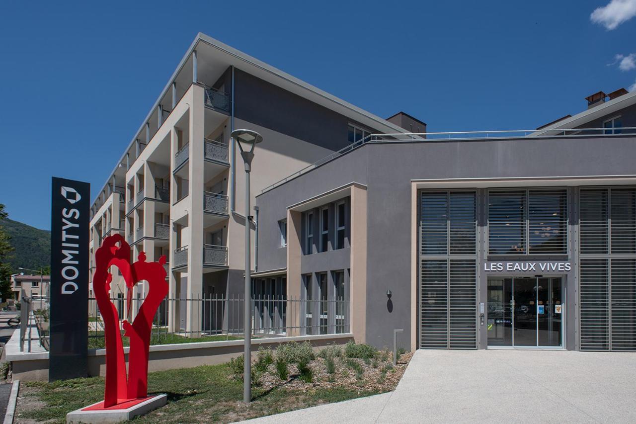 Residence Services Seniors Domitys Les Eaux Vives Дин Ле Бен Екстериор снимка